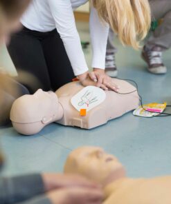 Cómo utilizar un desfibrilador